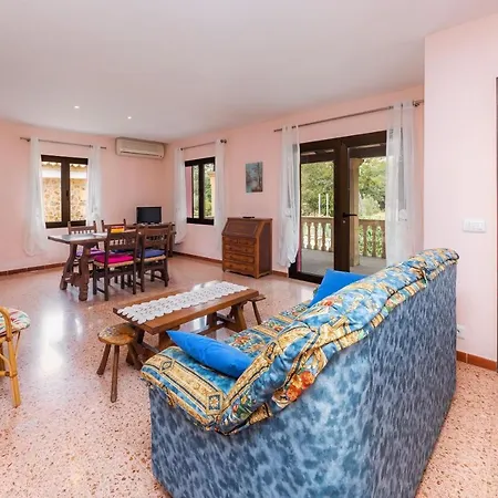 Casa Isabel Y Mateo
